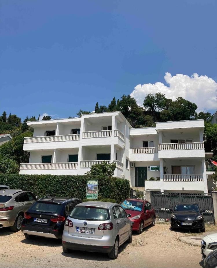 Apartments Milicevic Herceg Novi Extérieur photo